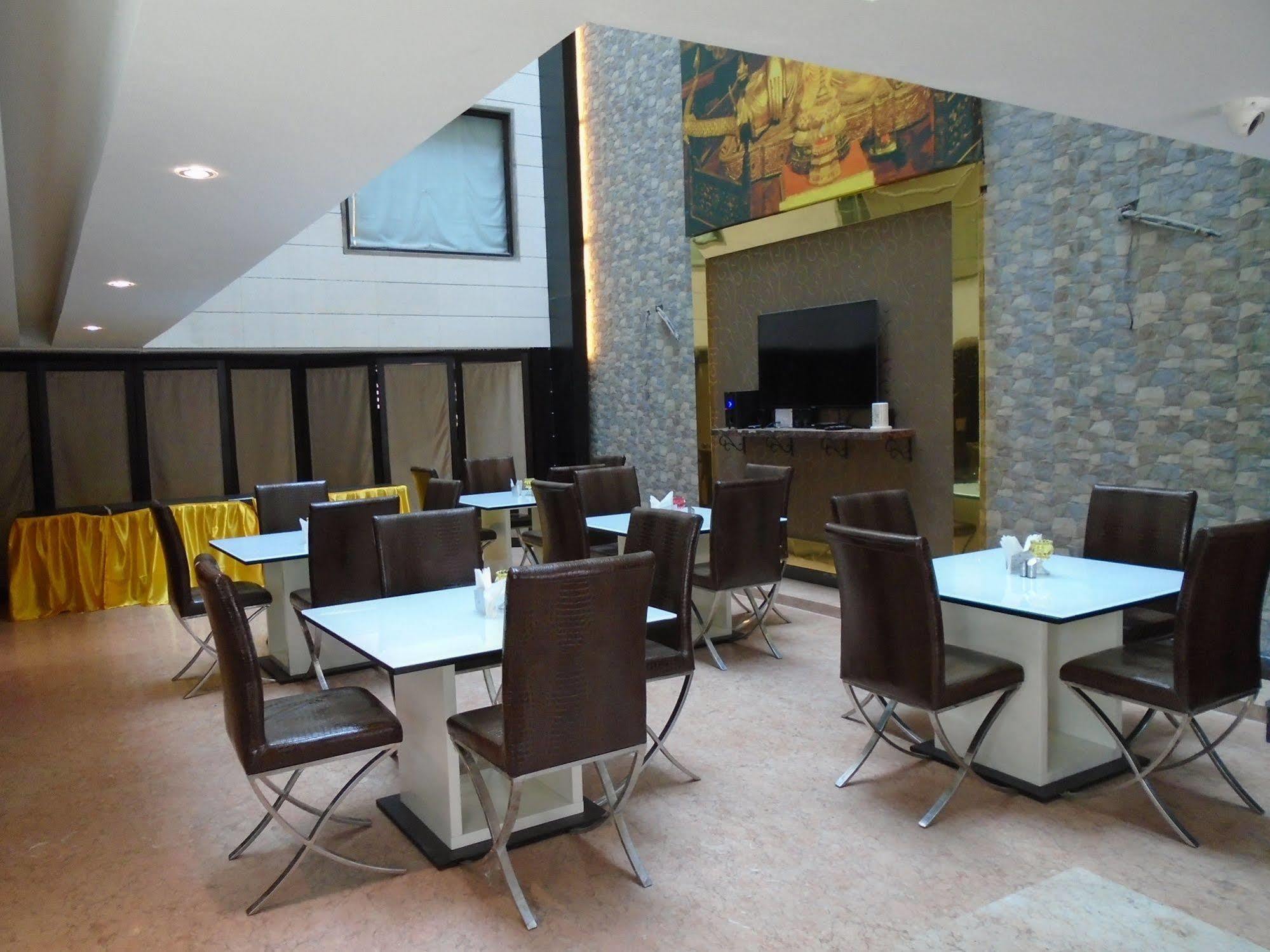 Hotel Gold Souk - Karol Bagh Delhi  Exterior foto