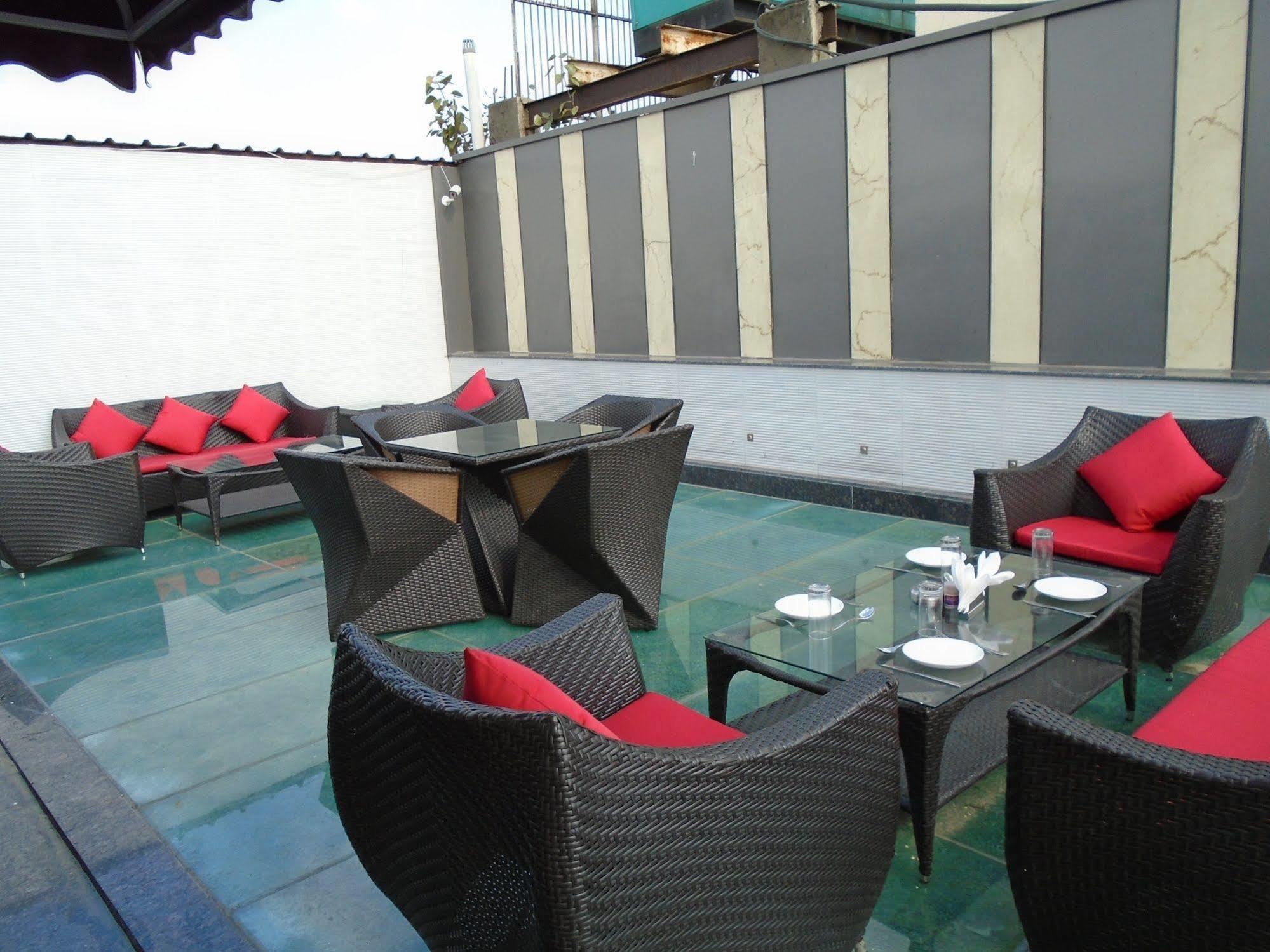 Hotel Gold Souk - Karol Bagh Delhi  Exterior foto